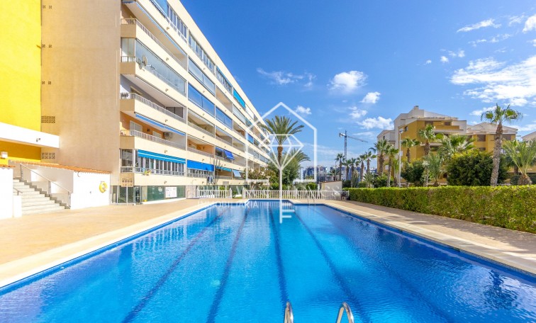 Sale - Apartment - Punta Prima - El Acequión