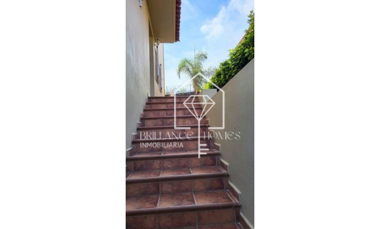 Sale - Semi-detached house - SANTA CRUZ