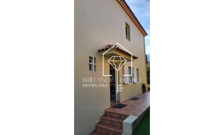 Sale - Semi-detached house - SANTA CRUZ