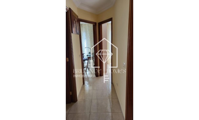 Sale - Semi-detached house - SANTA CRUZ