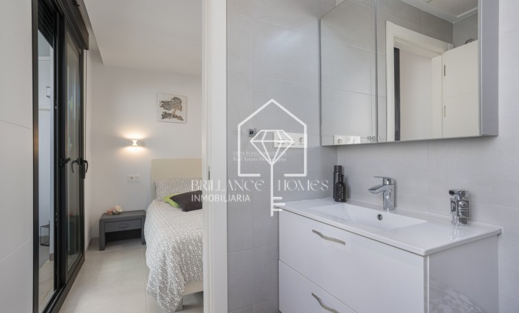 Resale - Town house - Orihuela Costa - Villamartín