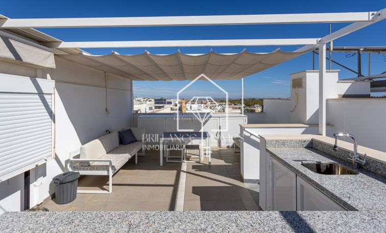 Resale - Town house - Orihuela Costa - Villamartín