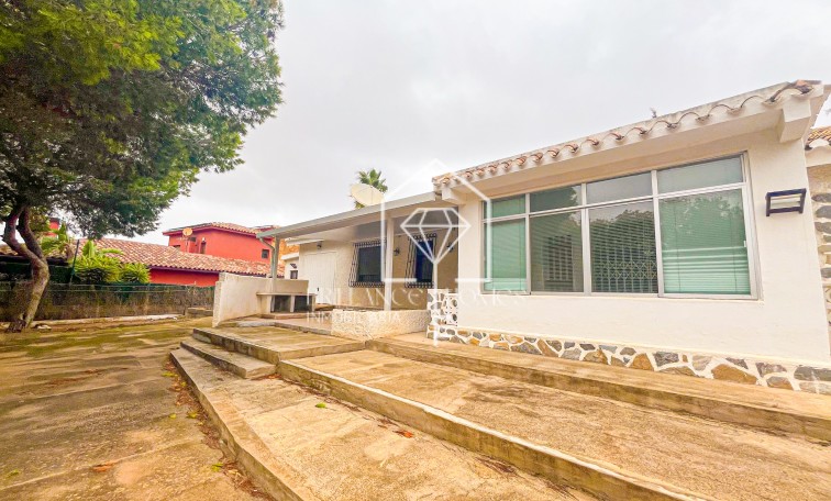 Sale - Villa - Los Balcones - Los Altos del Edén