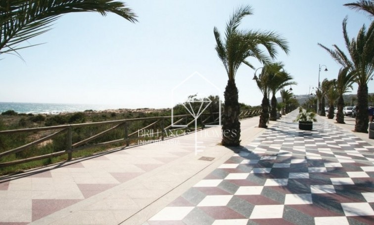 Segunda mano - Apartamento / piso - Los Arenales del Sol - Arenales