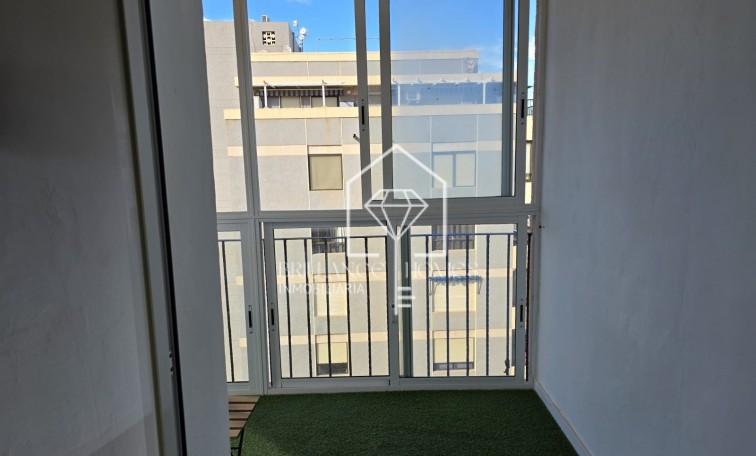 Sale - Apartment / flat - Los Arenales del Sol - Arenales