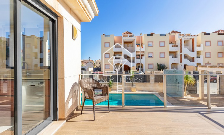 Revente - Villa - Orihuela Costa