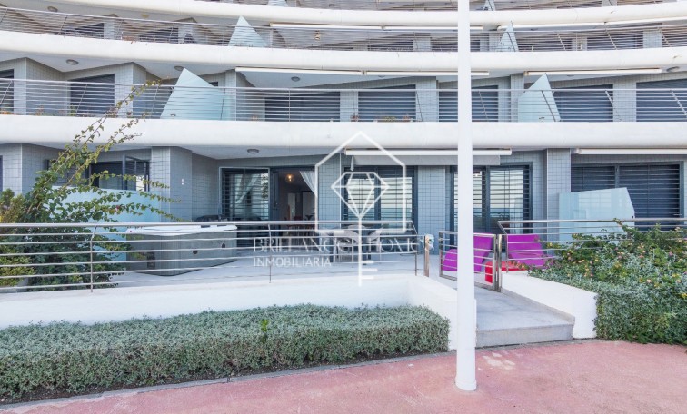 Sprzedaż - Apartament - Los Arenales del Sol - Arenales