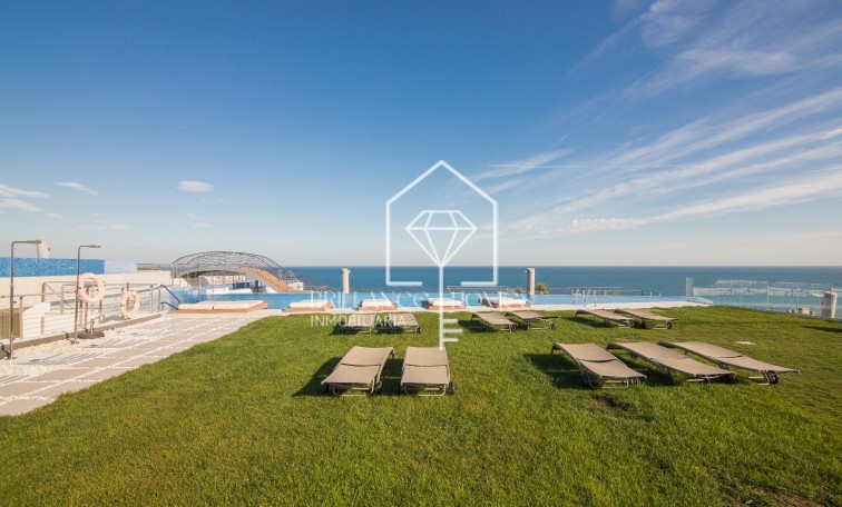 Sprzedaż - Apartament - Los Arenales del Sol - Arenales