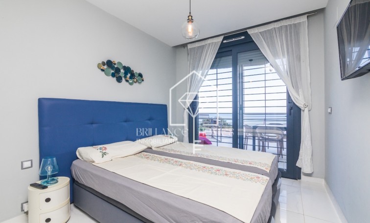 Sprzedaż - Apartament - Los Arenales del Sol - Arenales