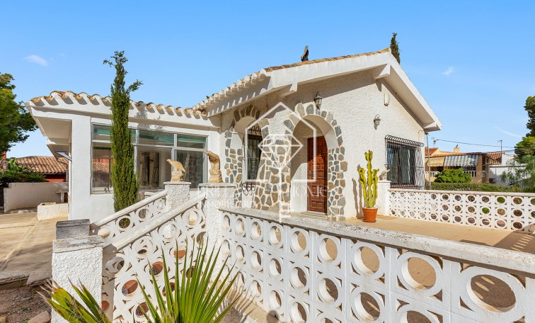 Sale - Villa - Los Balcones - Los Altos del Edén