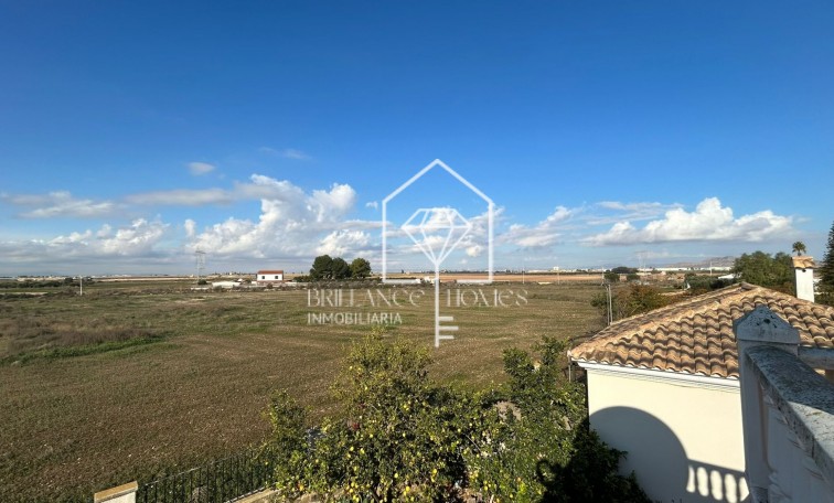 Segunda mano - 4. House - Detached Villa - Los Alcázares  - Santa Rosalía