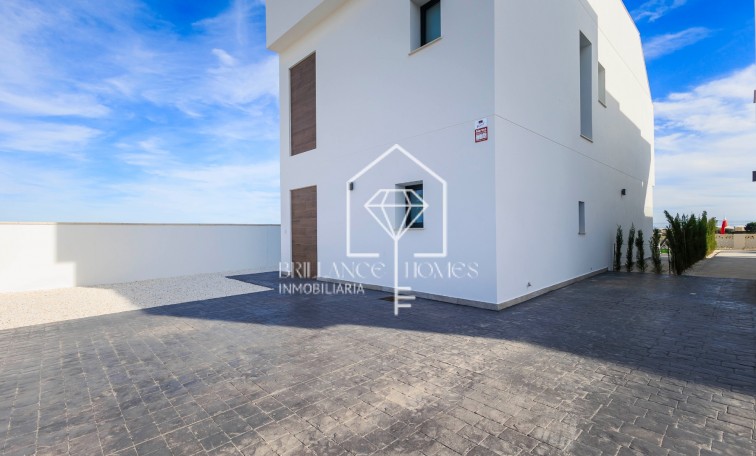 Obra nueva - Villa - Torrevieja