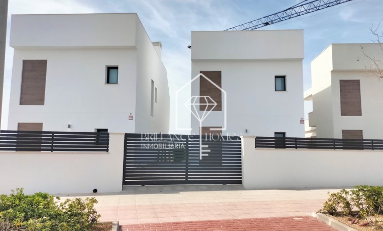 Obra nueva - Villa - Torrevieja