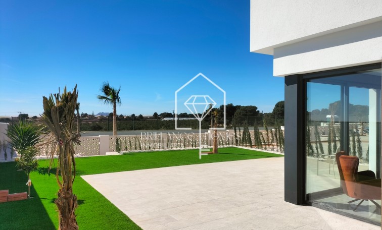 Obra nueva - Villa - Torrevieja