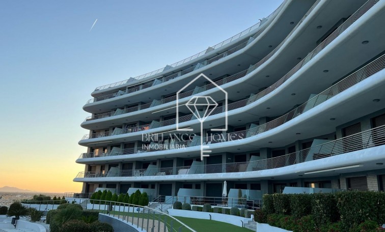 Segunda mano - Apartamento - Los Arenales del Sol - Arenales