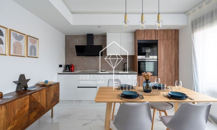 Sprzedaż - Apartment/mieszkanie - Torrevieja