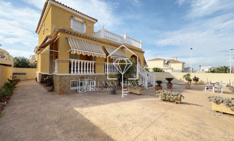 Revente - 4. House - Detached Villa - Gran Alacant