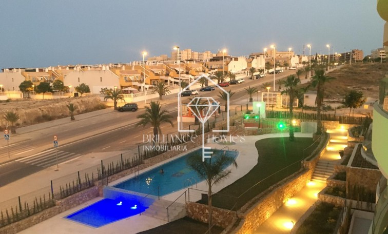Segunda mano - Apartamento / piso - Los Arenales del Sol - Arenales