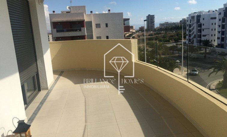 Segunda mano - Apartamento / piso - Los Arenales del Sol - Arenales