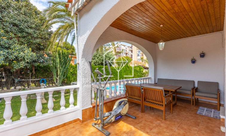 Segunda mano - Villa - Torrevieja - Rocio del Mar