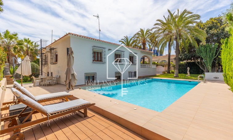 Segunda mano - Villa - Torrevieja - Rocio del Mar