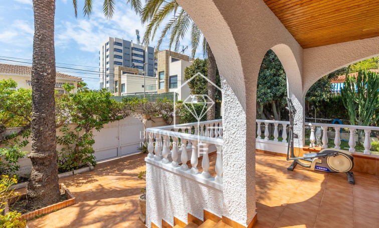 Segunda mano - Villa - Torrevieja - Rocio del Mar