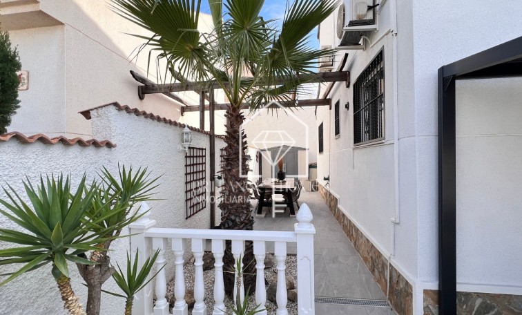 Sale - Detached villa - Benijofar