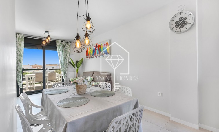 Segunda mano - Apartment - Pilar de la Horadada - Mil Palmeras