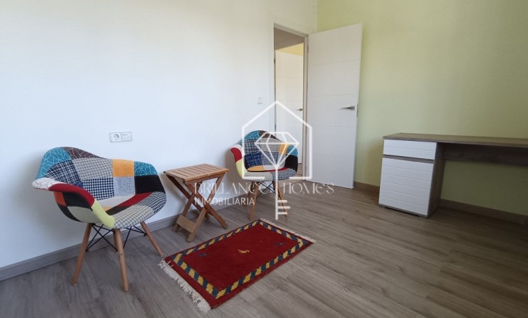 Revente - country house - Albatera