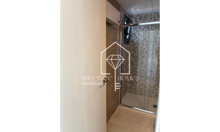 Segunda mano - Apartamento / piso - Los Arenales del Sol - Arenales