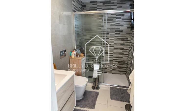 Segunda mano - Apartamento / piso - Los Arenales del Sol - Arenales