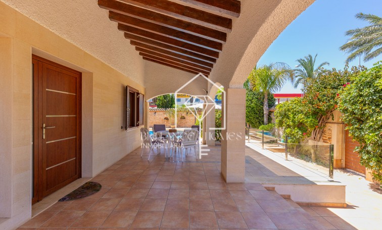 Revente - Villa - Orihuela - Orihuela Costa