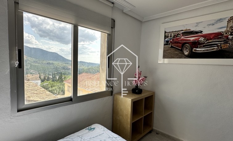 Revente - Casa - Alicante - Banyeres de Mariola