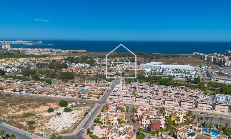 Resale - Apartment - Torrevieja - Los Altos