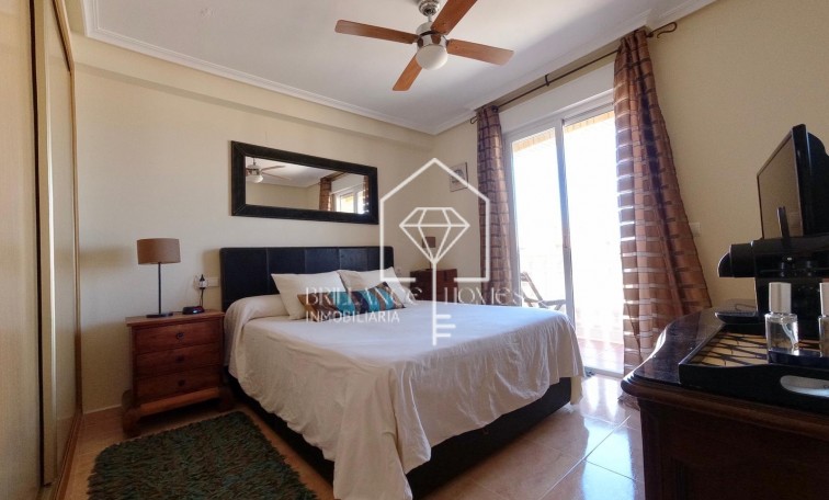 Segunda mano - Bungalow - Los Arenales del Sol - Arenales
