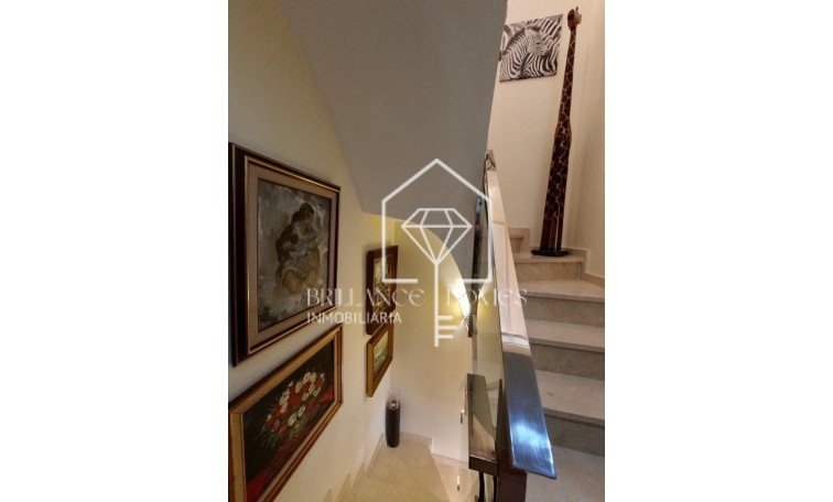 Segunda mano - Bungalow - Los Arenales del Sol - Arenales