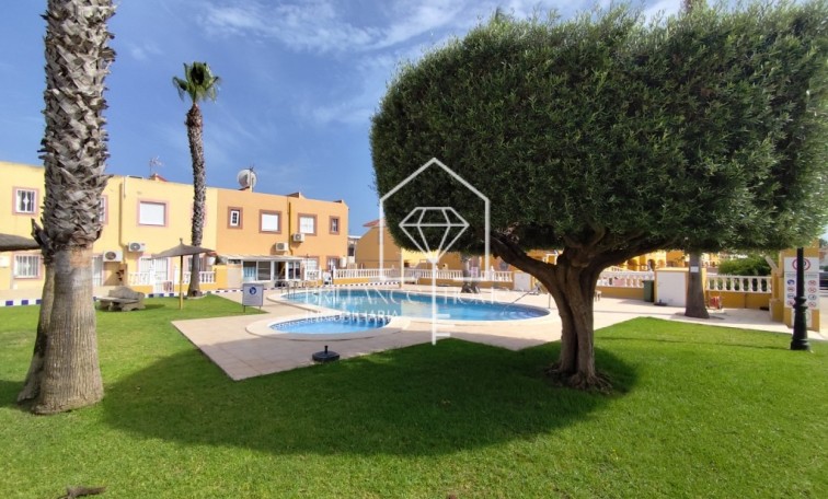 Revente - Townhouse - La Regia