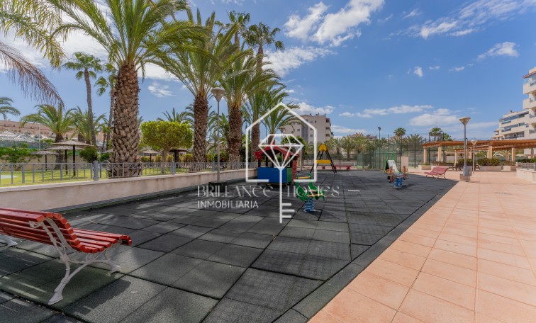 Segunda mano - Apartamento / piso - Los Arenales del Sol - Arenales