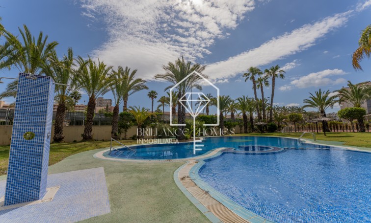 Segunda mano - Apartamento / piso - Los Arenales del Sol - Arenales