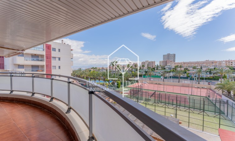 Segunda mano - Apartamento / piso - Los Arenales del Sol - Arenales