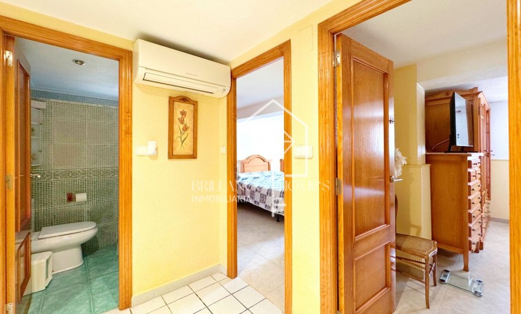 Segunda mano - Villa - Torrevieja - Rocio del Mar