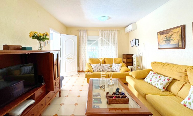 Segunda mano - Villa - Torrevieja - Rocio del Mar