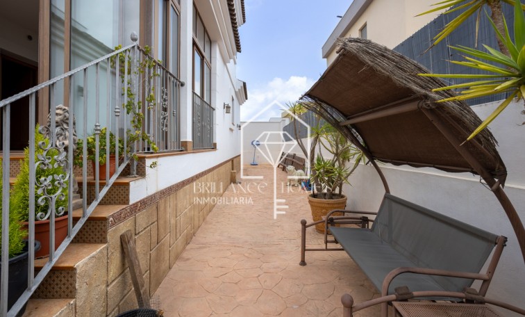 Sale - Detached villa - Los Montesinos - La Herrada
