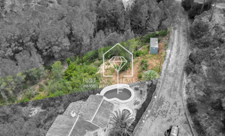 Sale - Plot / Land - Altea