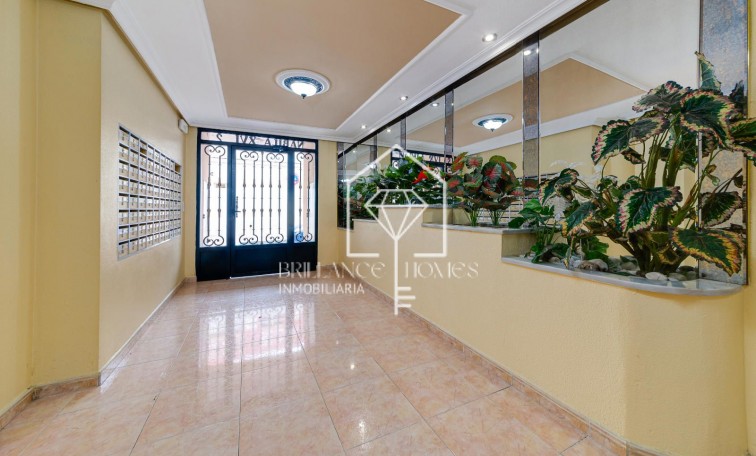 Revente - Apartment - Torrevieja - Centro