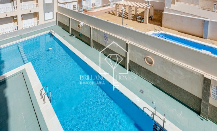 Revente - Apartment - Torrevieja - Centro
