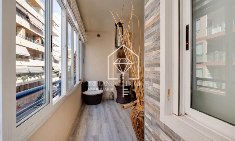 Revente - Apartment - Torrevieja - Acequión