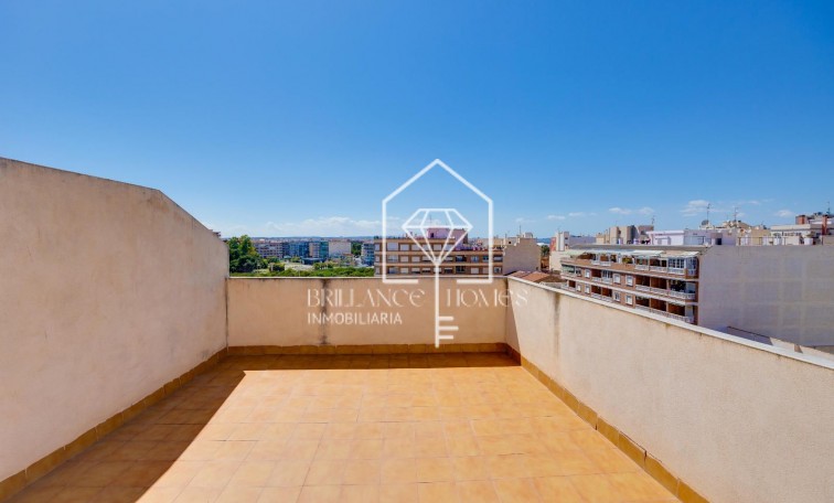 Segunda mano - Ático - Torrevieja