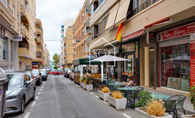 Revente - Apartment - Torrevieja - Centro