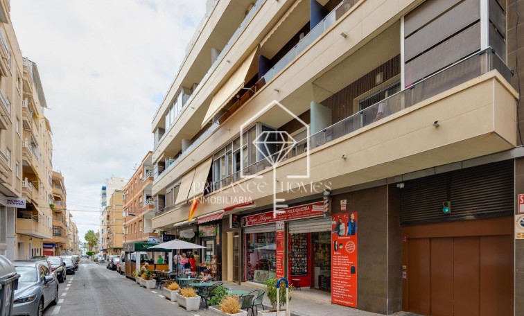 Revente - Apartment - Torrevieja - Centro